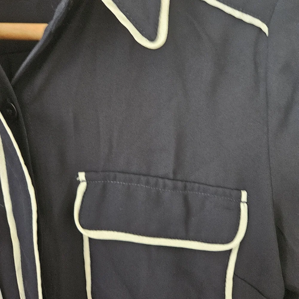 Philosophy navy and white blouse - Picture 3 of 8